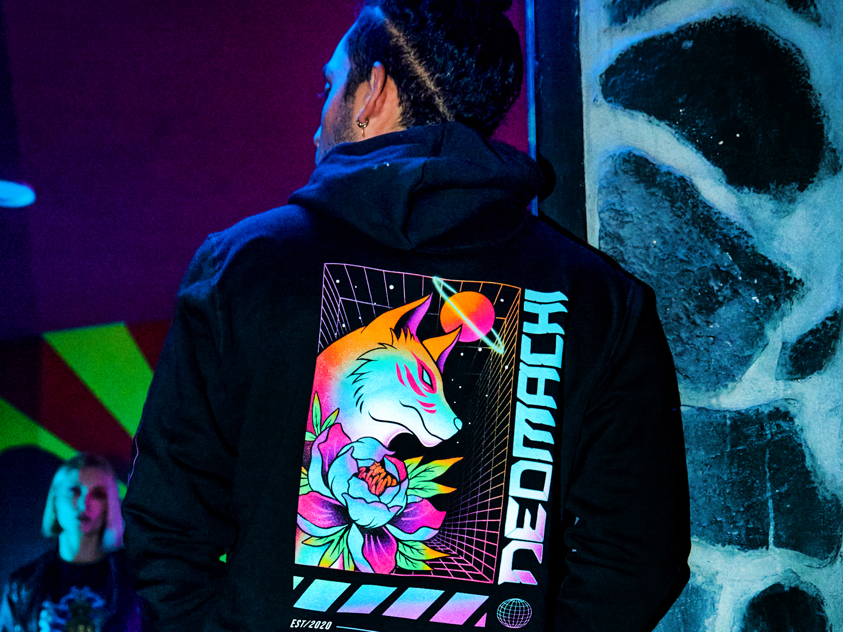 NON SLEEVE PRINTED HOODIES (old)