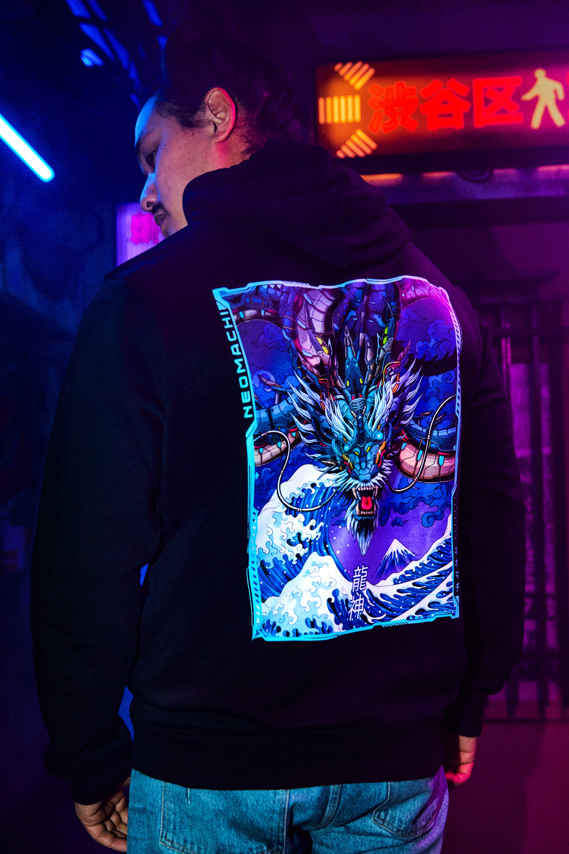 Mekaryū: Hoodie - Black - Model Back - cyberpunk sweaters - Neomachi