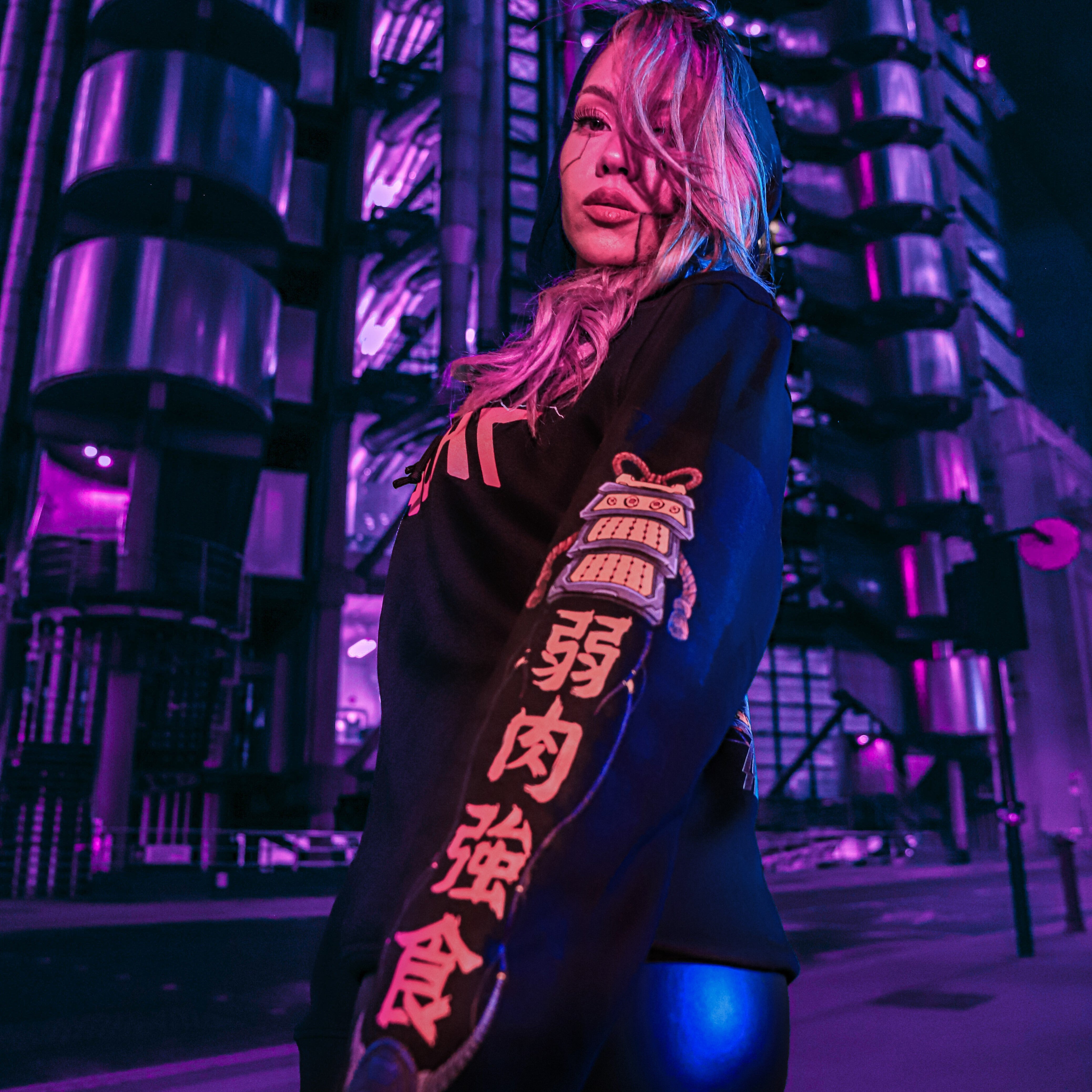 SAMURAITAIGĀ: HOODIE - Black - Model Front - cyberpunk Hoodie - Neomachi