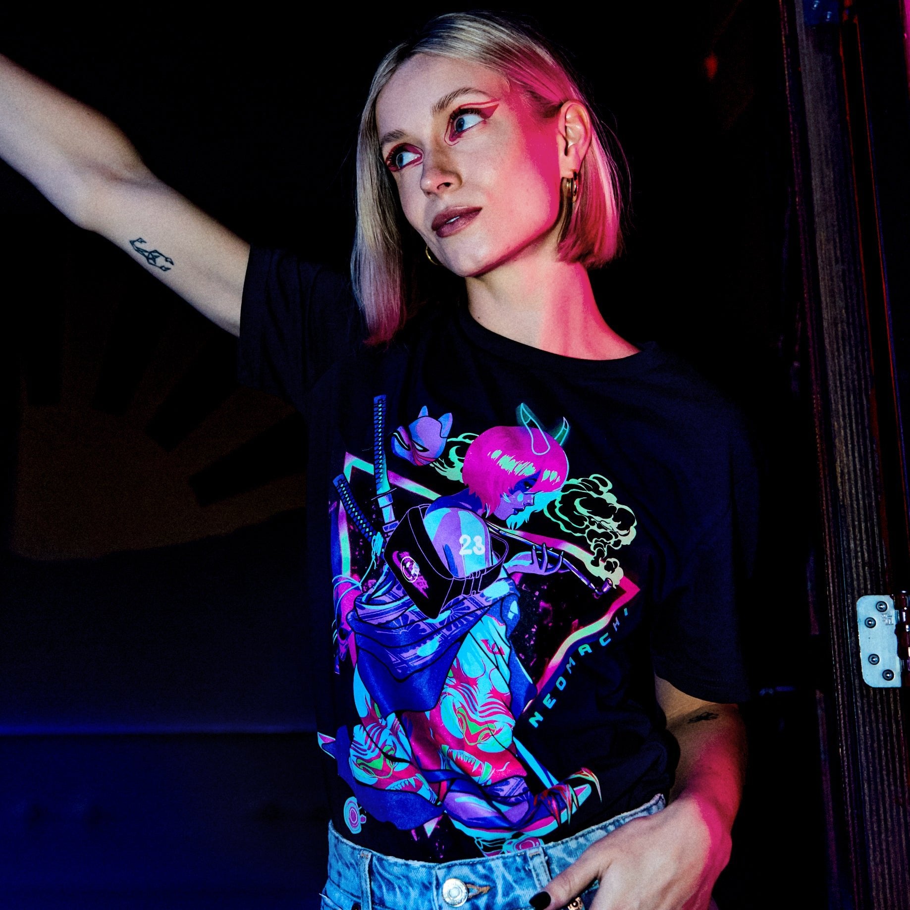 SUKĒTĀ: T - SHIRT - NEOMACHI - Cyberpunk - Techwear - Gaming